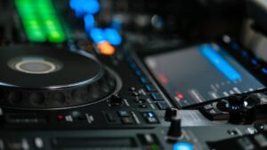 2026 Aisi Assistant下载：iPhone 传音乐不抹掉原音乐库（用爱思助手实现）